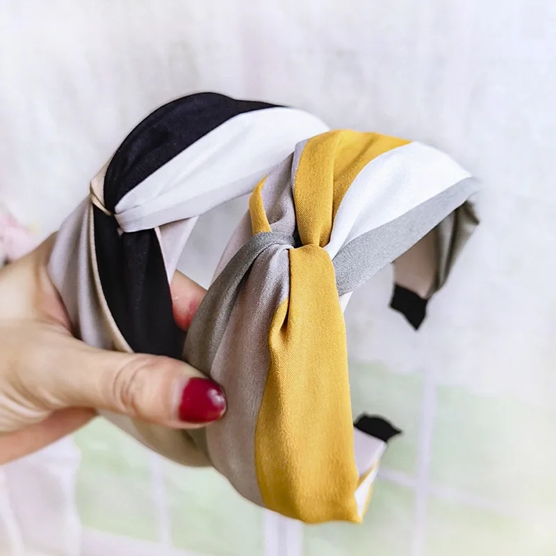 2021A новая эксклюзивная одежда с повязкой на голову Элегантная обувь в стиле ретро