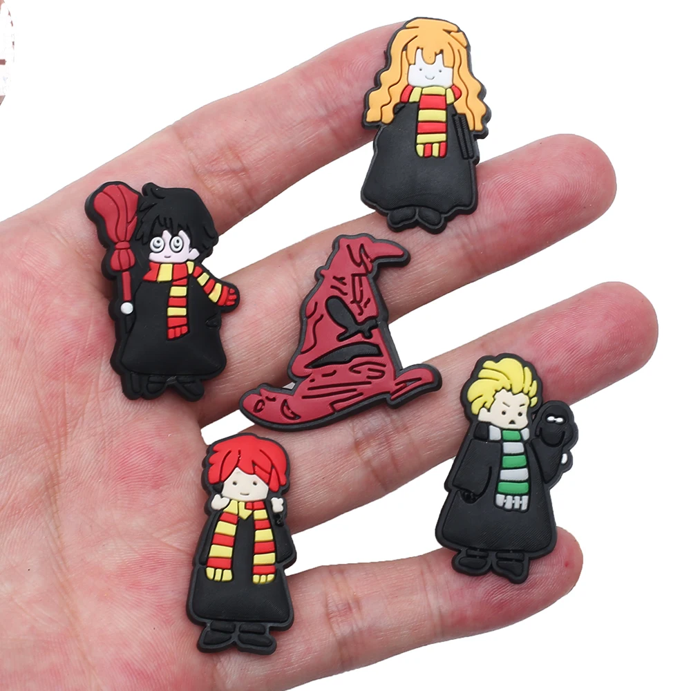 

Single Sale 1pcs Cute Cartoon Shoe Charms Fit Crors Sandal Wristband PVC Kawaii Shoe Accessories Kids Adult Best Gifts
