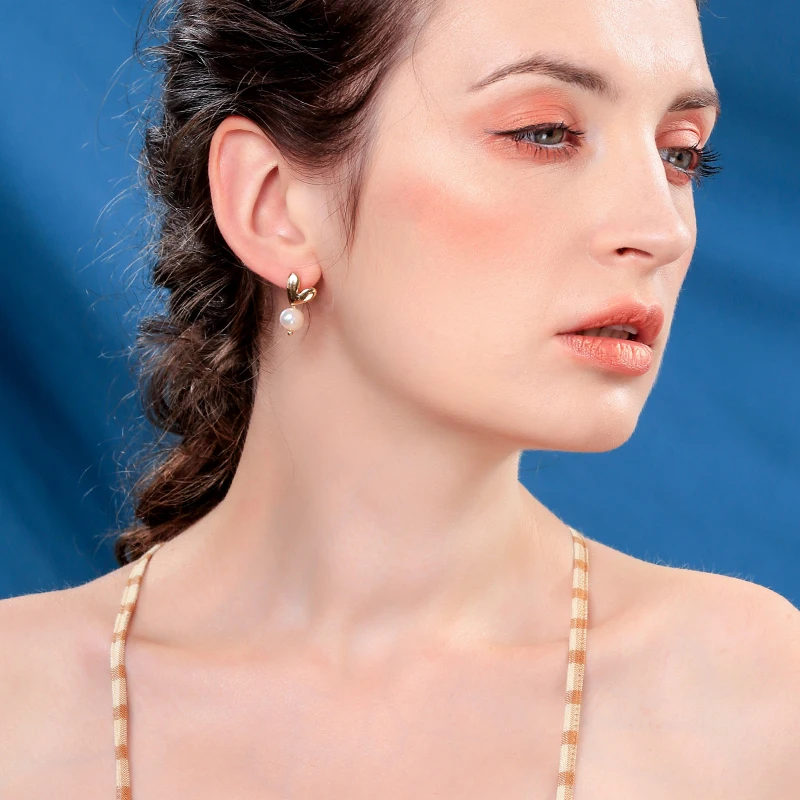 Простые Дизайнерские серьги подвески для женщин Асимметричная акриловая