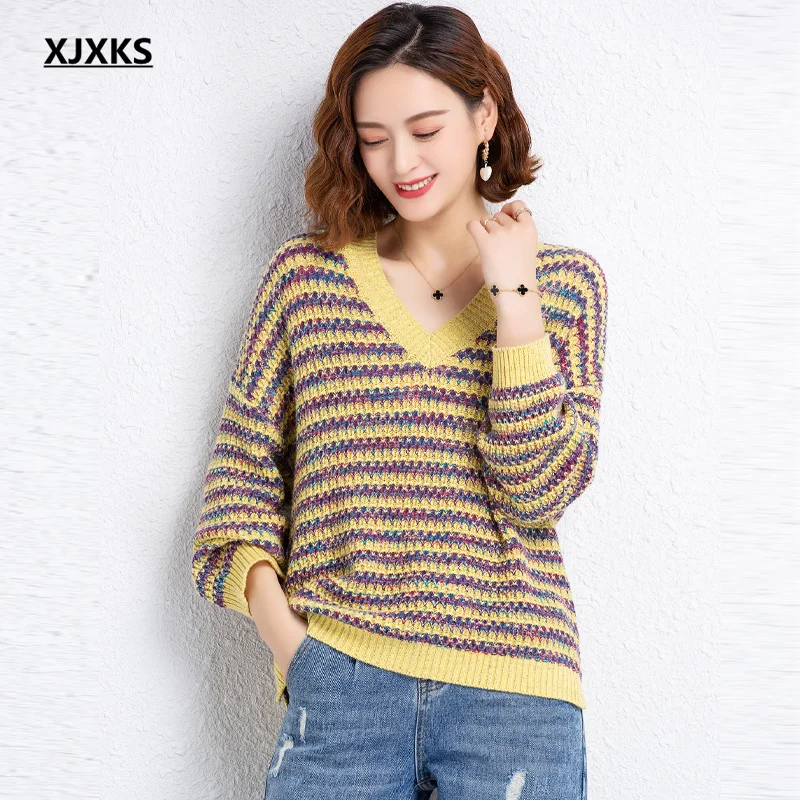 

Женский шерстяной вязаный свитер с V-образным вырезом и длинными рукавами