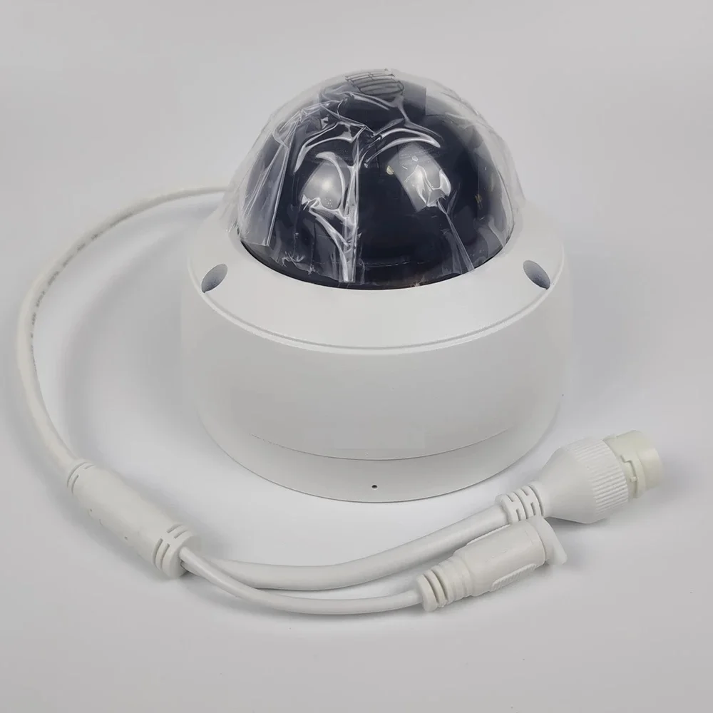 Купольная IP-камера 8MP DS-2CD2183G0-IU H.265 + WDR 8 Мп DS-2CD2185FWD-IS 4K встроенный микрофон |
