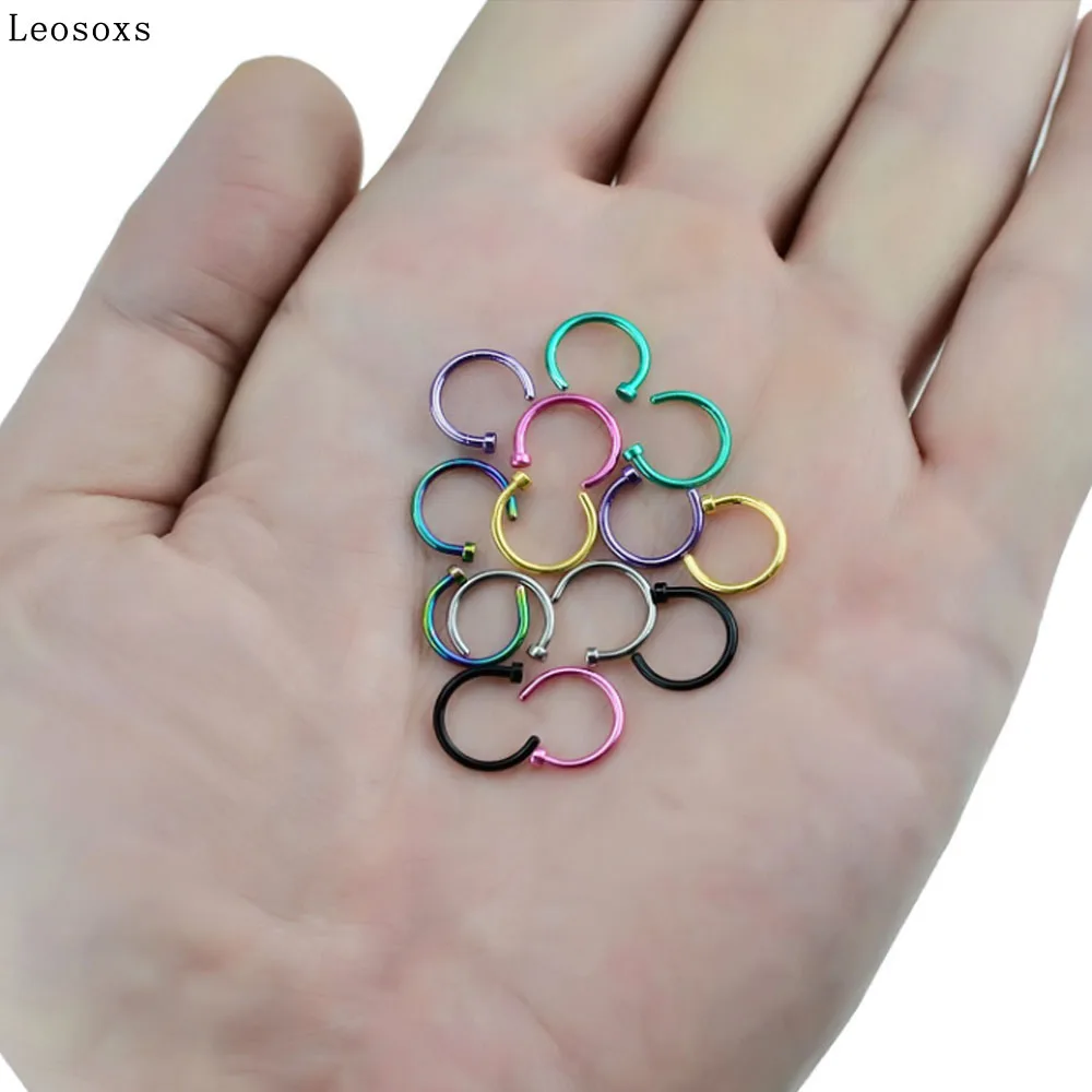 

Leosoxs Hot selling European and American fashion C-shaped nose nails, false nose ring puncture jewelry, medical stainless steel