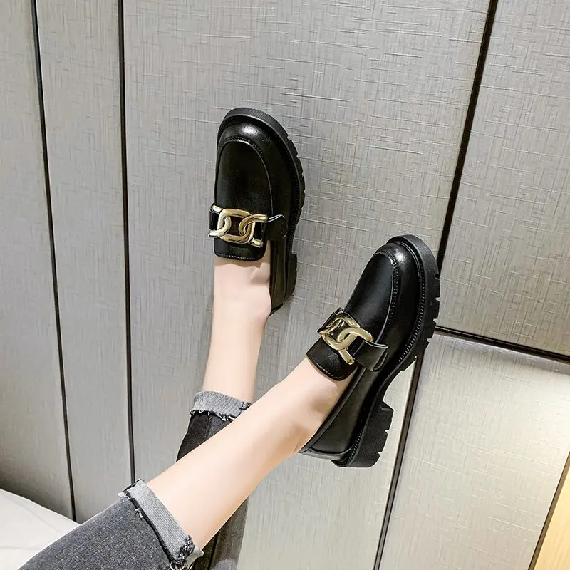 

Женские кожаные туфли, черные туфли-оксфорды в британском стиле на платформе, Повседневные Классические базовые офисные туфли на плоской п...