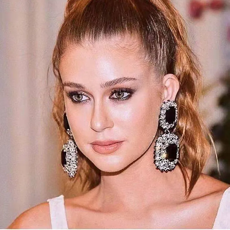 

2021 New Fashion Water Inlet Rhinestone Large Square Glass Earrings Women's Creative Pop Party Jewelry Accessories