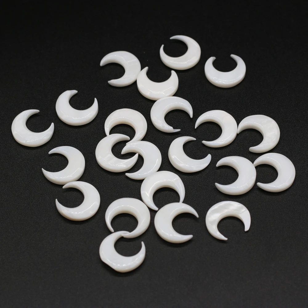 

4Pcs Natural Shell Pendant Necklace Accessories Crescent Nonporous Shell Bead Pendant Charms for Jewelry Making Bracelet Earring