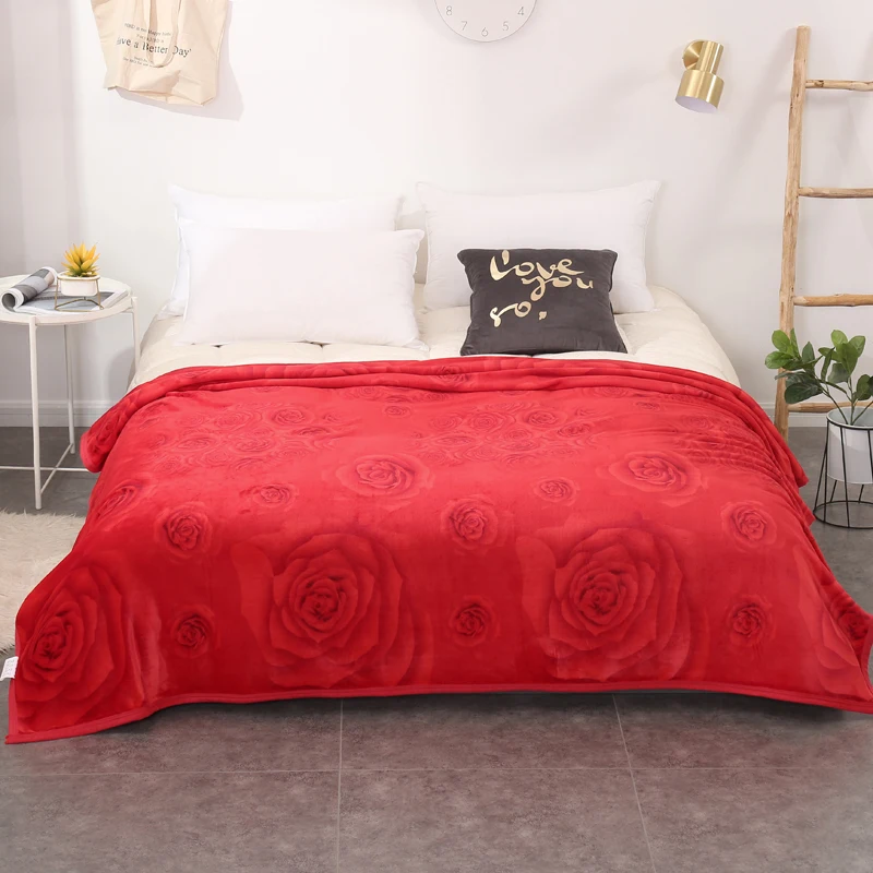 Розовое утолщенное качественное плюшевое покрывало одеяло высокой плотности