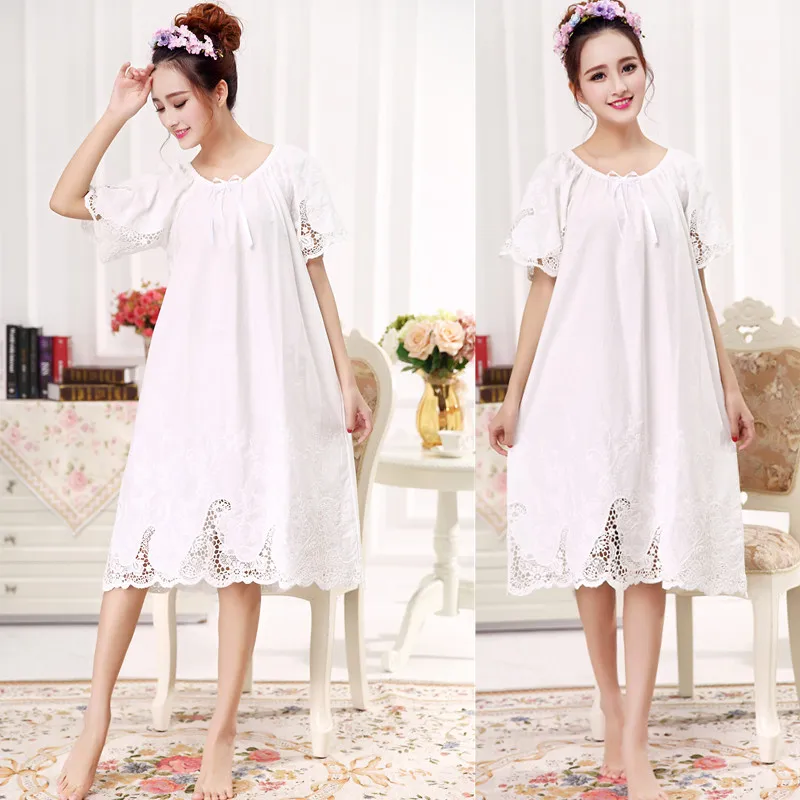 

82 Spring and autumn embroidery lace princess sleepwear 100% cotton short sleeve length nightgown female plus size