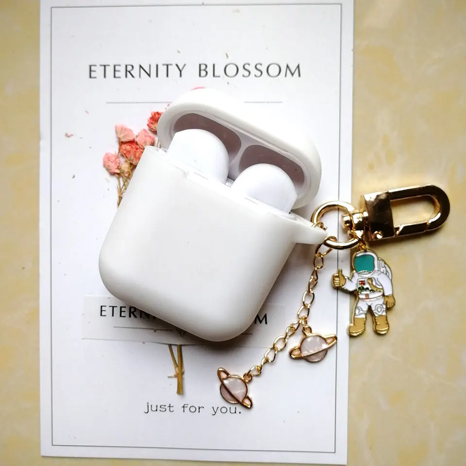 High quality Силиконовый чехол с космическим космонавтом для Apple Airpods 1, 2, аксессуары, защитный чехол, сумка, чехол для наушников, брелок для ключей - Цвет: High quality