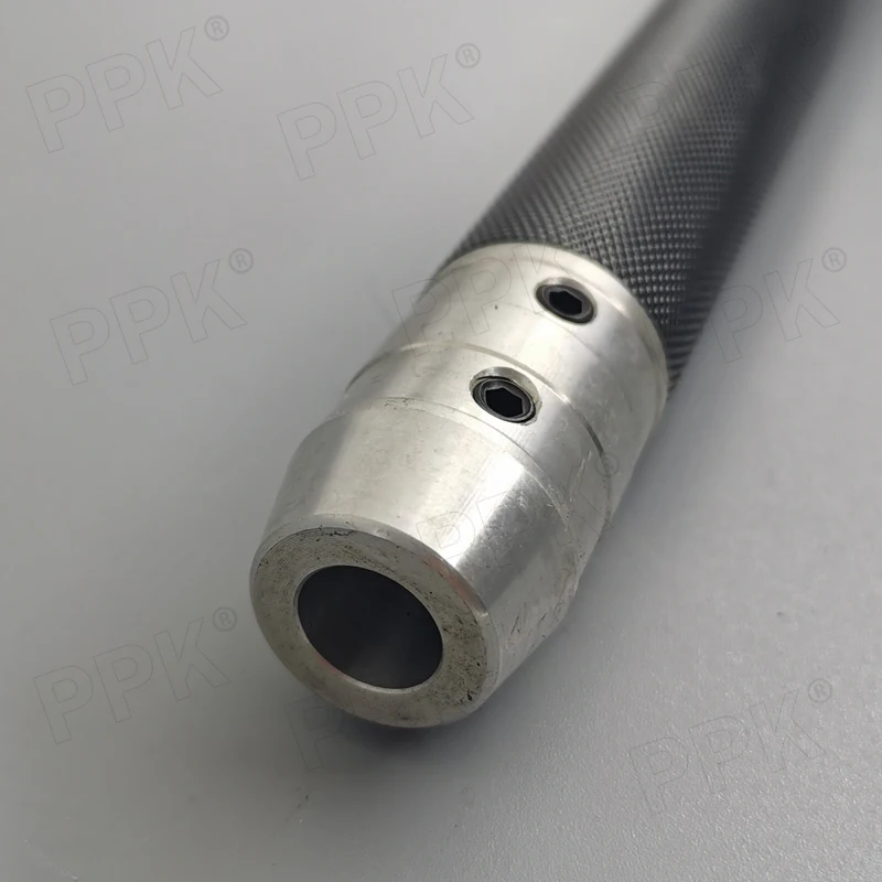 

Round - edge lathe tool hilt with hilt