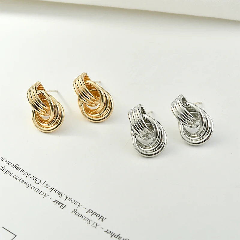 

Позолоченные Многослойные серьги-гвоздики в стиле барокко, 18 к