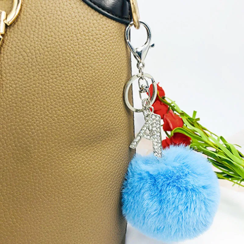 

Hot 1pc Fluffy Pompom Ball Keychains Faux Rabbit Fur Ball Crystal Letters Key Rings Key Holder Jewelry Bag Accessories Gift