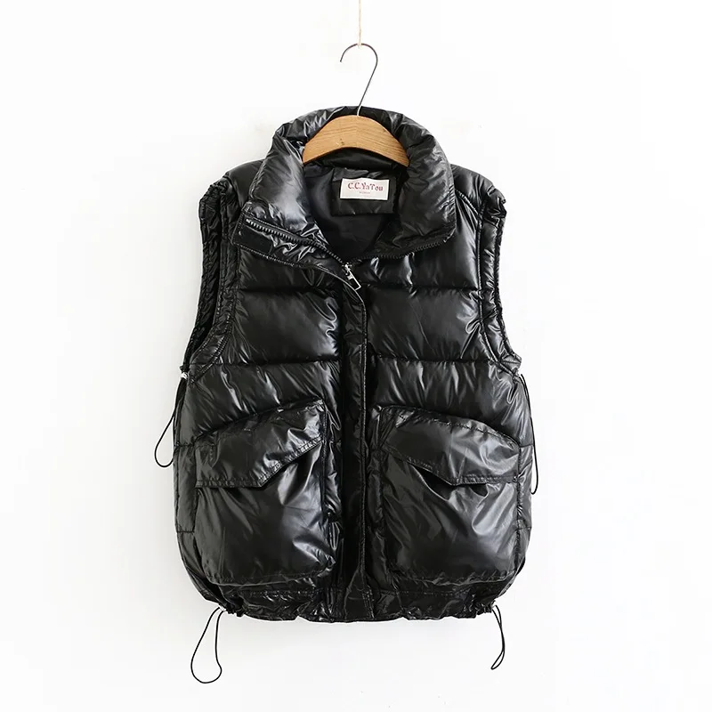 Женский жилет без рукавов зимний теплый больших размеров с воротником-стойкой