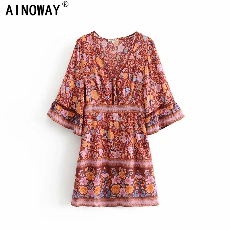 Женское винтажное платье в стиле хиппи фиолетовое богемное мини с цветочным