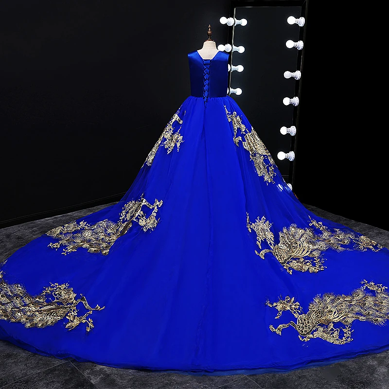 Рисунок 4 - Роскошное Королевское платье на