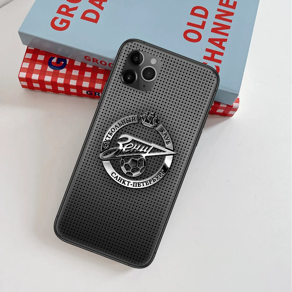 

Zenit Saint Petersburg Soccer Phone Case For IPhone 4 4s 5 5S SE 5C 6 6S 7 8 Plus X XS XR 11 12 Mini Pro Max 2020 black Coque