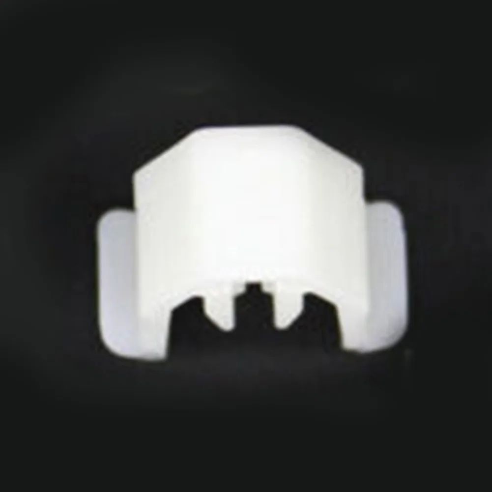 

09409-08326 Clips 20pcs Car 7.5mm Hole Accessory Clamp Parts High Quality