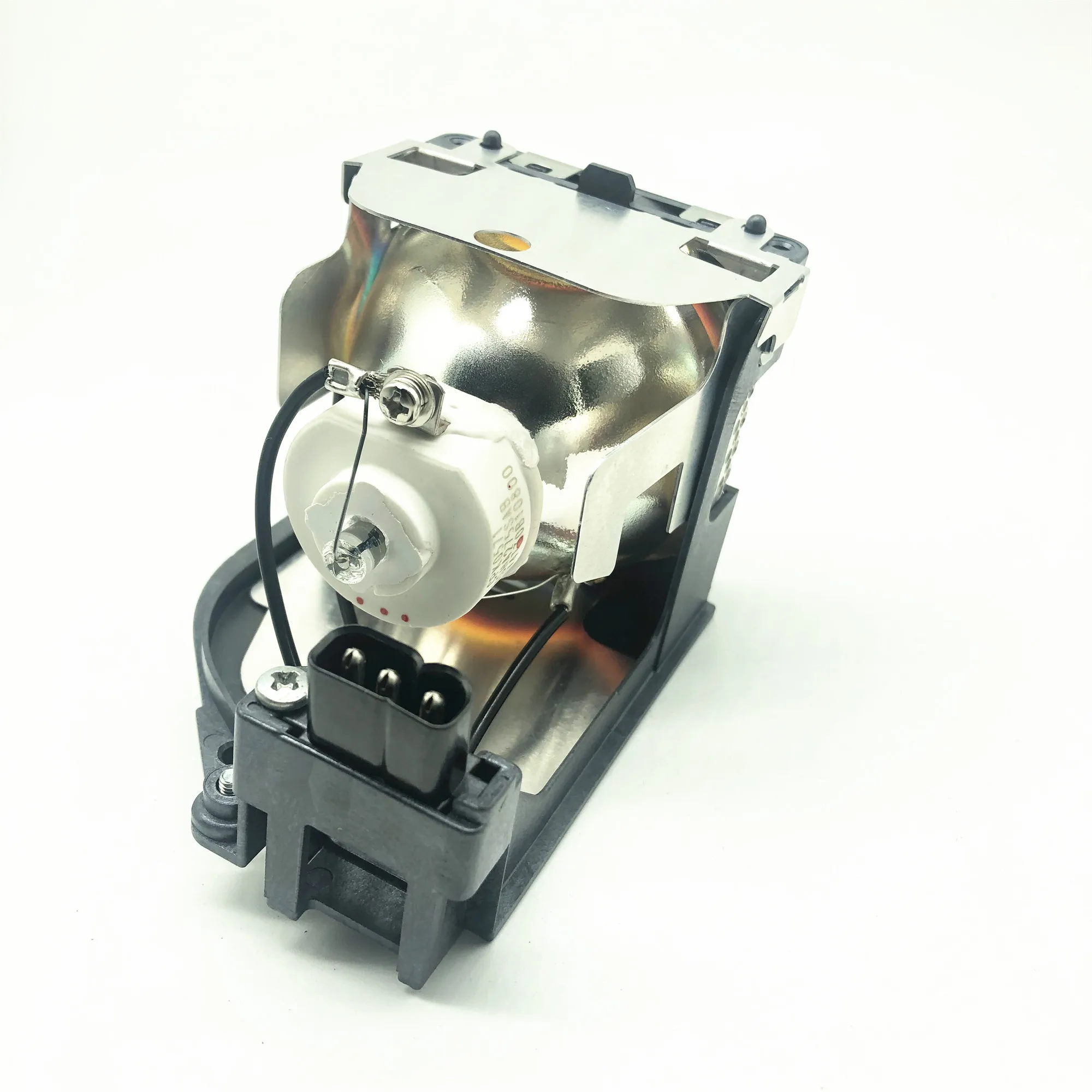 Оригинальные LMP111/610-333-9740 лампой для PLC-XU116 PLC-WXU30 PLC-WXU3ST PLC-XU101 PLC-XU105 PLC-XU115 PLC-XU111 |