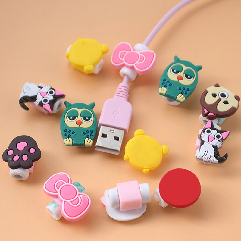 Random 1 шт. Рождественский usb-кабель с Санта-Клаусом кабель для передачи данных протектор универсальный кабель намотки для iPhone XS MAX XR зарядный кабель зажимы для шнурков - Цвет: Random