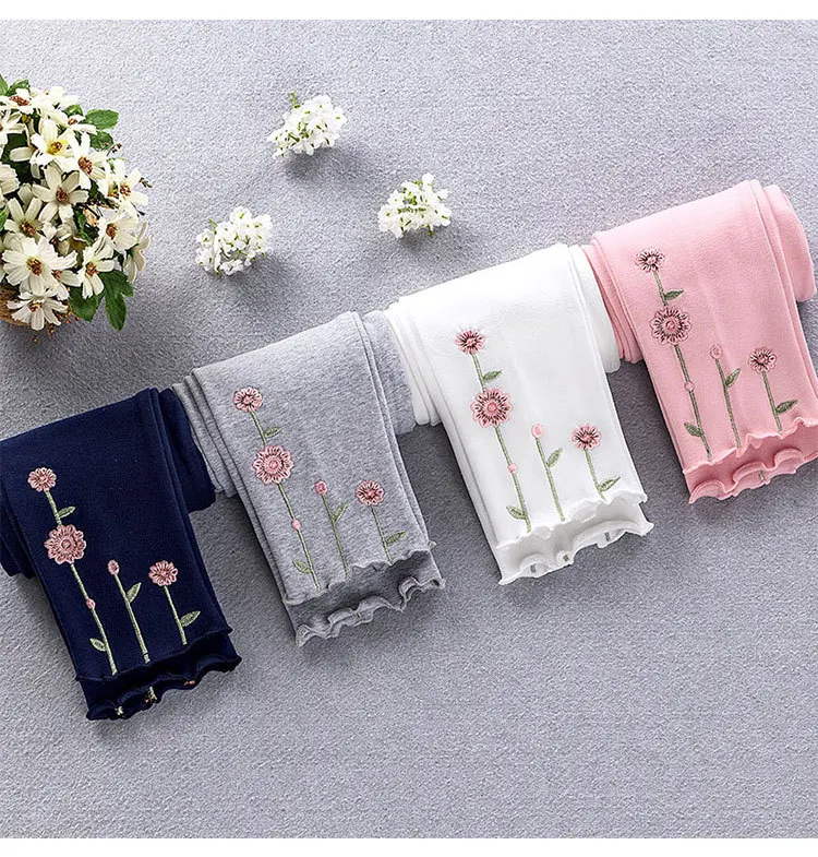 

Girls Leggings 2020 Autumn Korean New Baby Clothes Kids Girls Flower Embroidery Leggings Toddler Trousers Girls Thin Pants 2-9Y