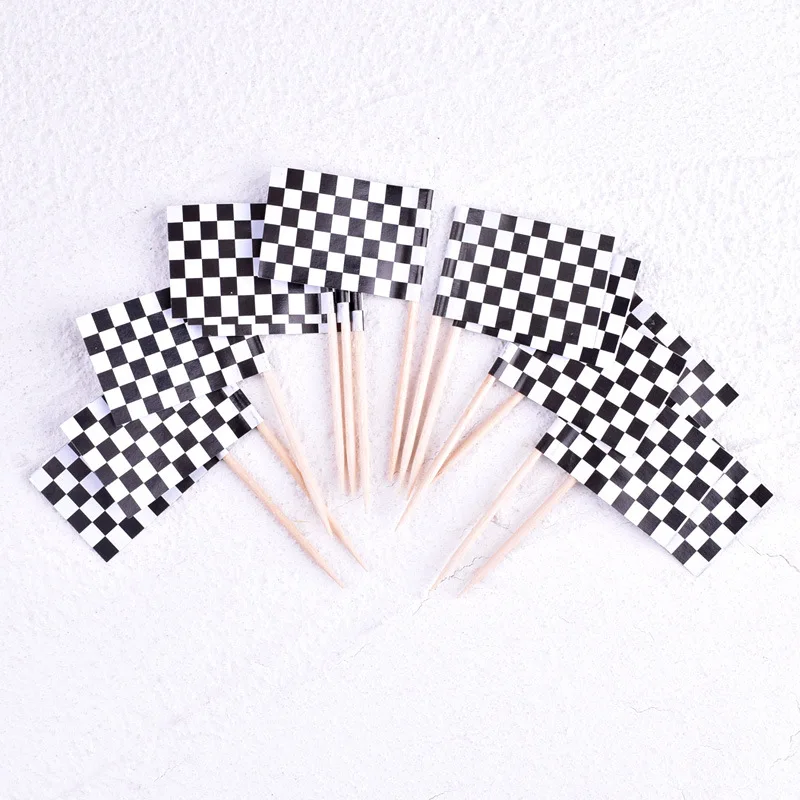 Топпер для гоночного торта в черно-белую клетку 24 шт. |