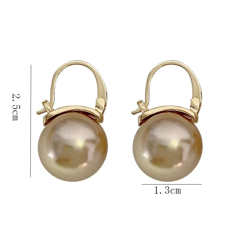 

New Women's Earrings Big Pearl Buckle Earrings For Women Bohemian Fashion Jewelry 2021 Geometric Clip Hoop Earrings Gift Vintage