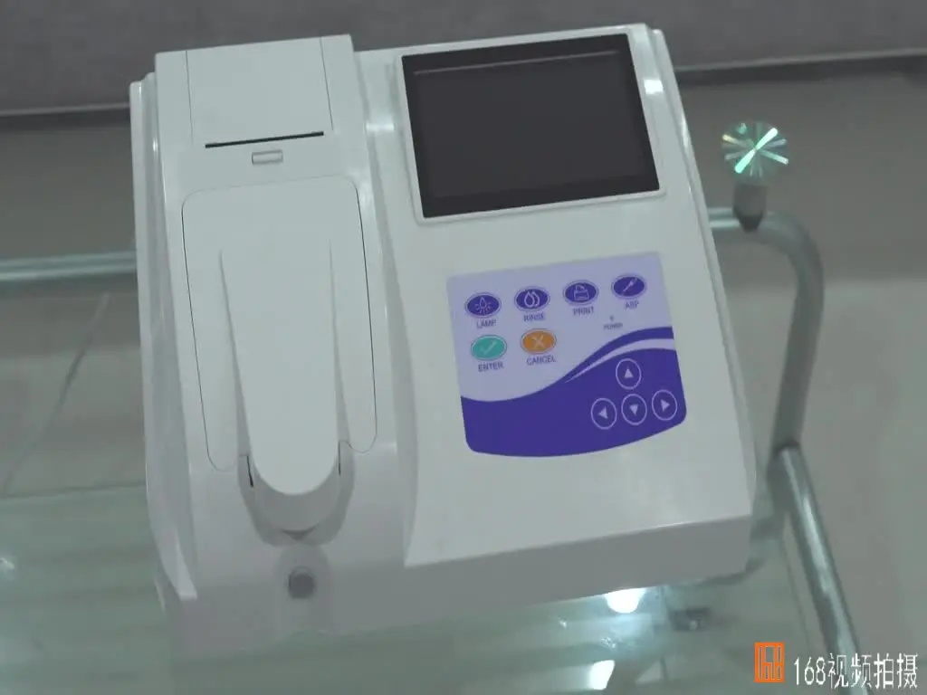 

Manufacturer BC300 portable Semi Automatic Biochemistry Analyzer Blood Test Machine Auto Chemistry