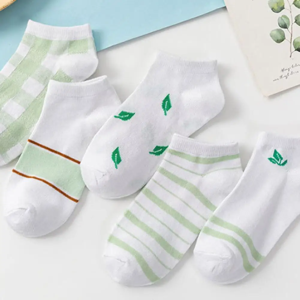 

2021 New Fashion Socks Spring Summer White Green Plaid Girl Kawaii Pattern Pack Cute Crew Socks Sports Breathable Striped C U1t4