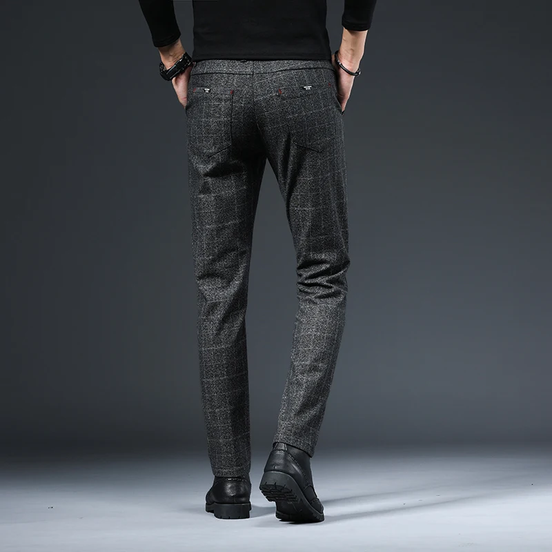 Мужские брюки в клетку повседневные облегающие британском стиле черные синие