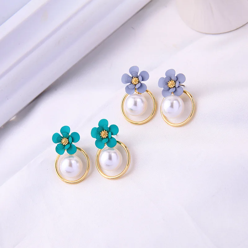 Fashion Drop Earrings For Women Ins Cute Sweet Gold Color Circle Light Blue Enamel Petals Flowers Acrylic Pearl Dangle Earring Jewelry Accessory
