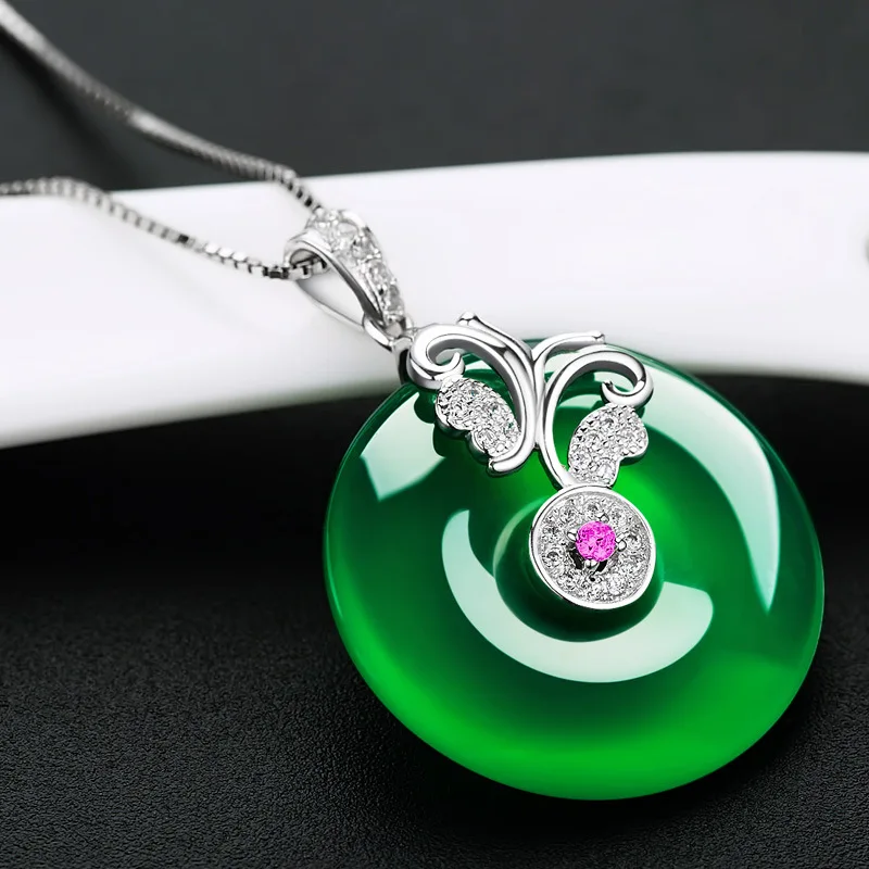 

Synthetic Green Jade Agate Peace Buckle Pendant Plated 925 Silver Collarbone Necklace Female Gift