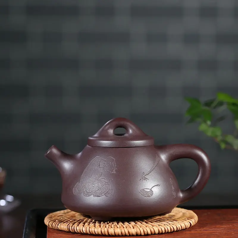 

Zhixin Yixing raw ore old purple clay bawangpiao purple clay teapot