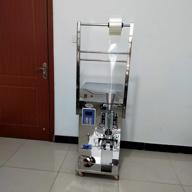 Vertical Liquid Packing Machine Fill Form Seal Sachet Automatic Quantitative Oil Vinegar Water Packaging Machine