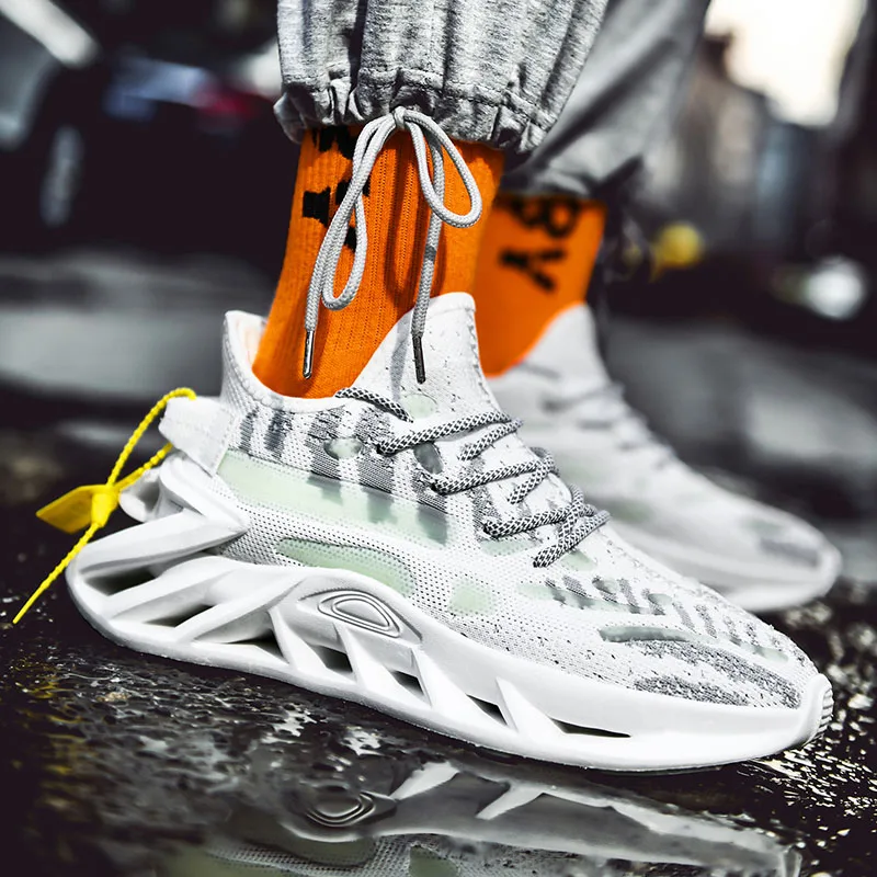 

2021 New Trend Men Comfortable Casual Sneakers Fashion Platform Shoes Man Designer Trainers Breathable Sneaker Black White Shoes