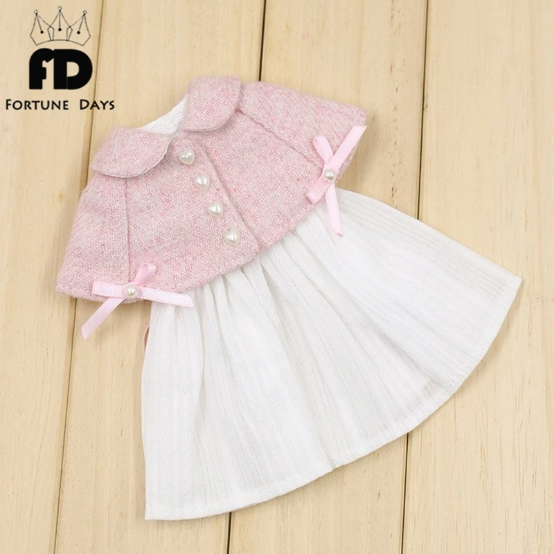 Blyth joint doll icy licca body розовый сладкий плащ и белое платье