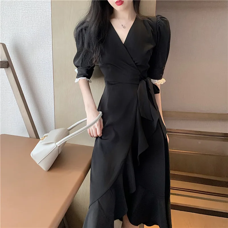 

COIGARSAM French Style Women dress New Summer Vintage V-Neck Dresses Black 182