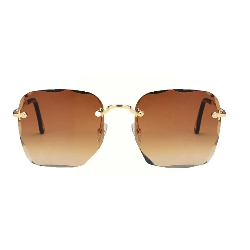 

2021 Summer New Fashion Vintage Wide Frame Women Sunglass Small Eyewear Trendy Sun Accessories Glasses Female For Ladies Sq S2H4