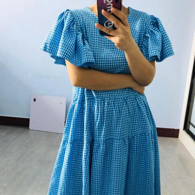 

2021 Korean Version Plaid Lotus Leaf Sleeve Loose O-neck Big Swing Doll Puffy Dress Gown Super Long Women's Clothing Summer