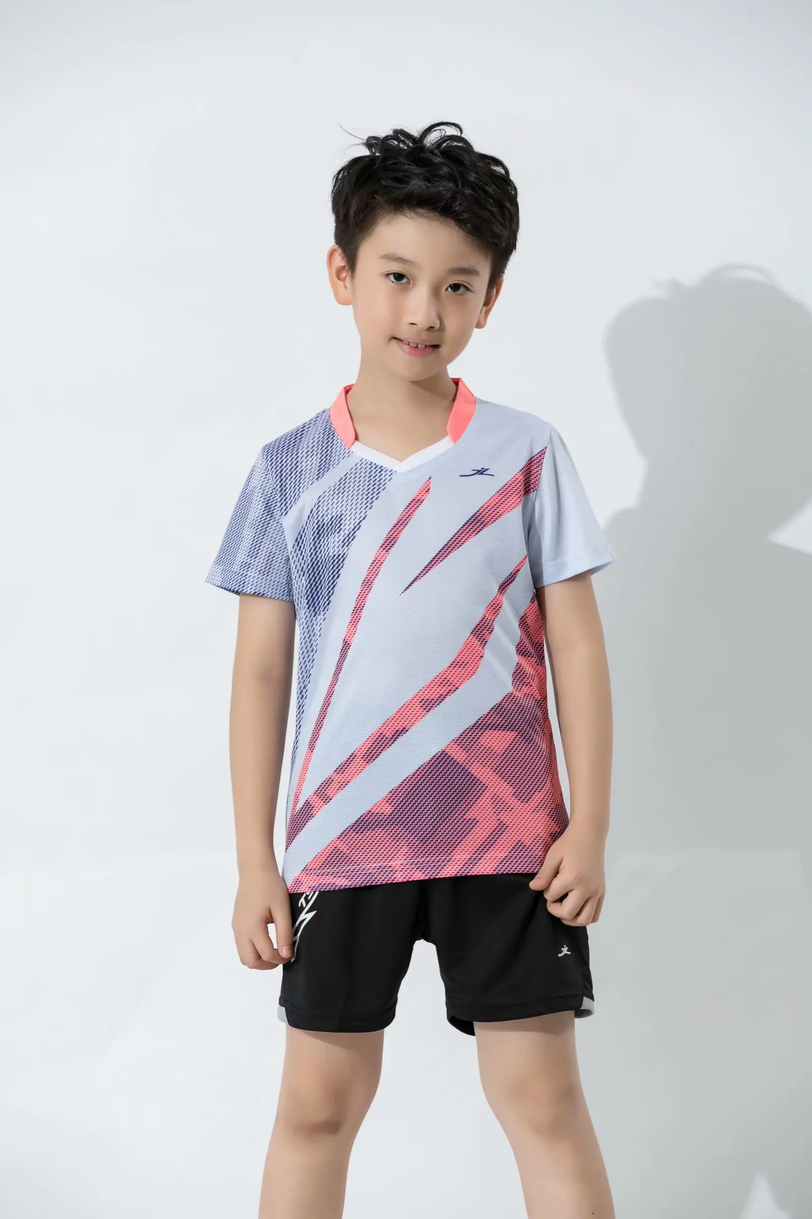 

2021 High Quality Child Polyester Badminton Set Quick-drying Breathable Volleyball Tennis TableTennis Jogging Team Jersey