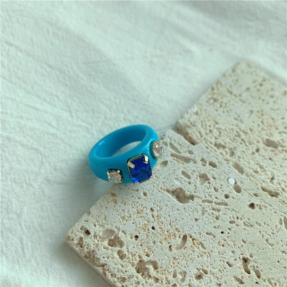 

2021 New Colourful Transparent Resin Acrylic Rhinestone Geometric Square Round Rings Set for Women Jewelry Travel Gifts