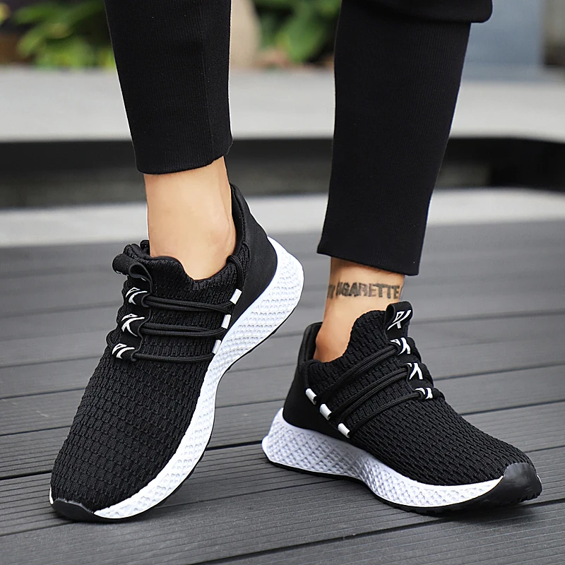 

Men's Vulcanize Sneakers Lightweight Air Mesh Men Shoes Male Wear-resistant Sneakers Men vulcanize shoes