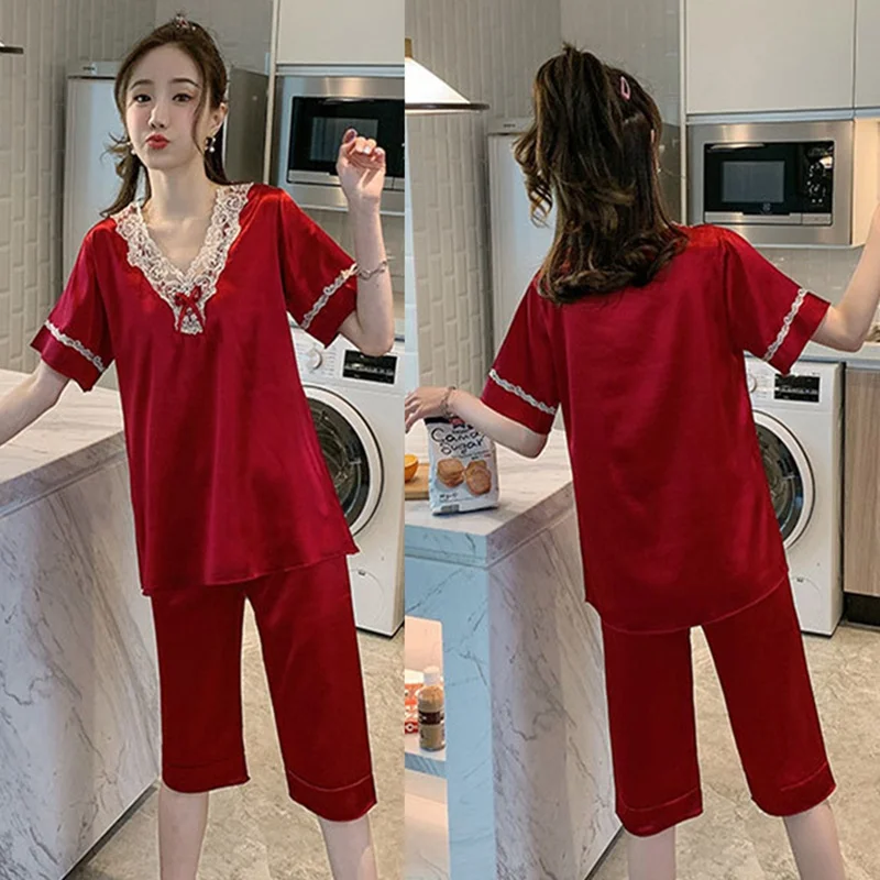 

Women Sexy Pajamas Set Solid Color Silk Thin Lace Pajamas Set V-neck Top and Shorts Female Home Wear Pajamas