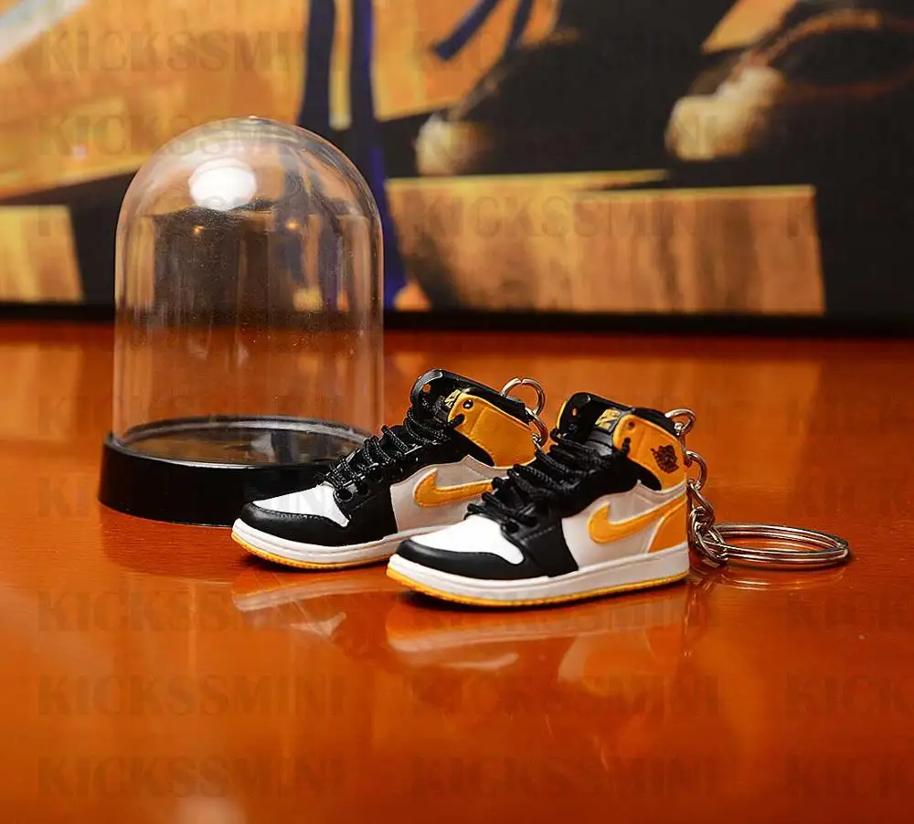 a pair w metal ring Дропшиппинг aj1 Chicago «не для перепродажи Красный» брелок в виде кроссовка Air Jordan 1 3D мини-кроссовки, запатентованный спортивный обувной брелок с кроссовком - Цвет: a pair w metal ring