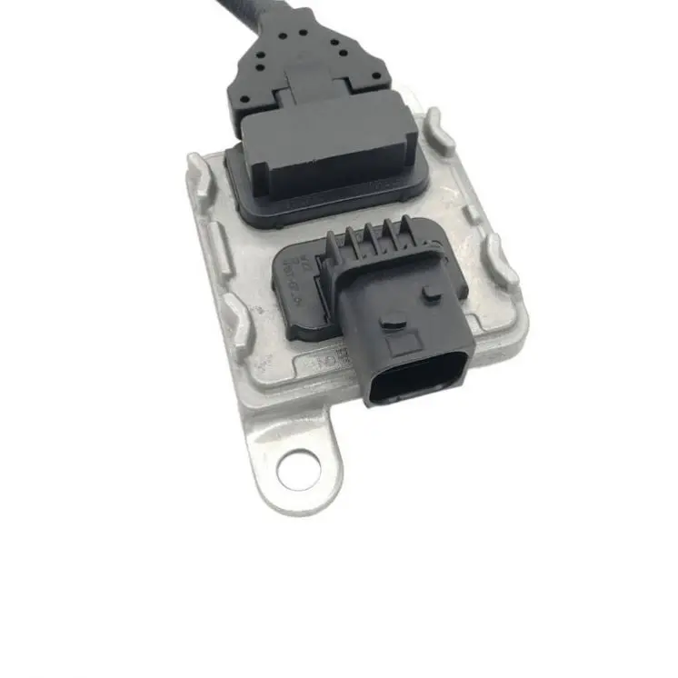 

NOx Sensor Nitrogen Oxide Sensor 5WK96731 for Isuzu NRR NQR NPR-HD