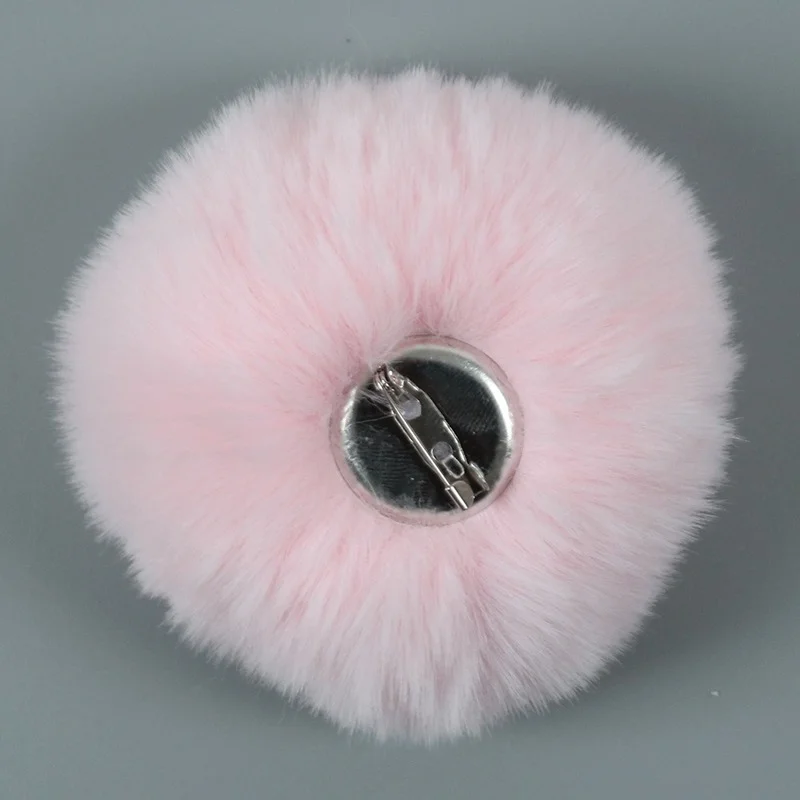 

20pcs Plush Pompon Brooch Pin Imitation Fur Ball Lovely Children's Holiday Gift Wedding Christmas