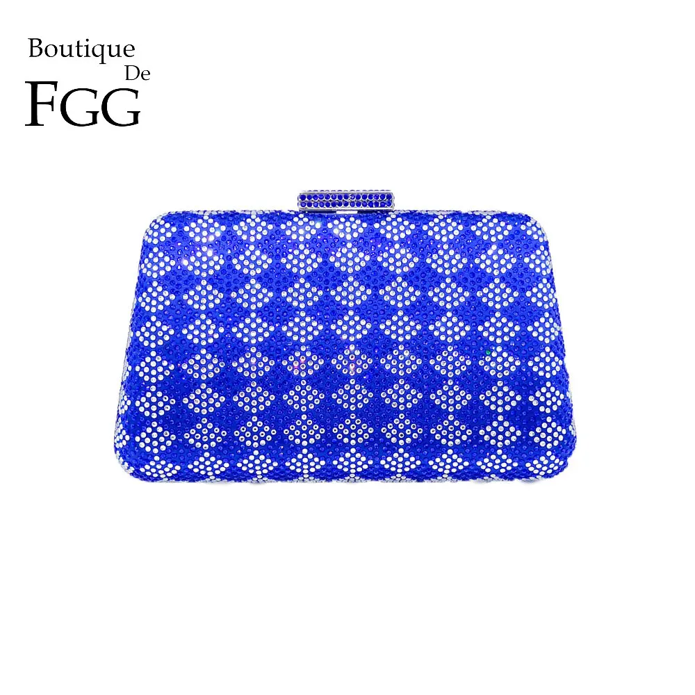 Женская сумка мессенджер Boutique De FGG с цепочкой и кристаллами| |