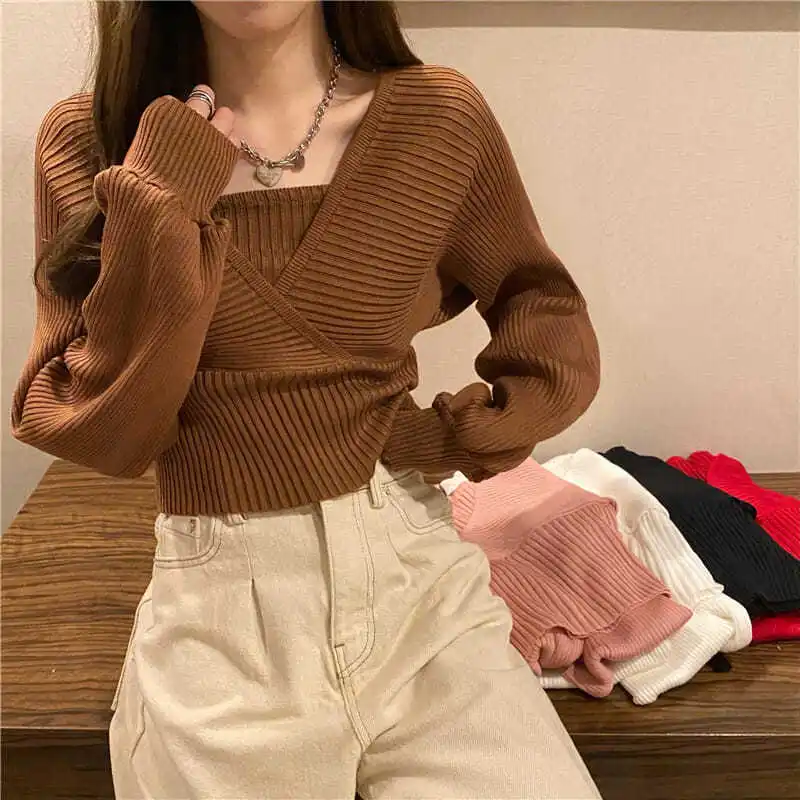 

Fake two long sleeve V-neck pullover with off shoulder western style bottom coat for women in spring and Autumn