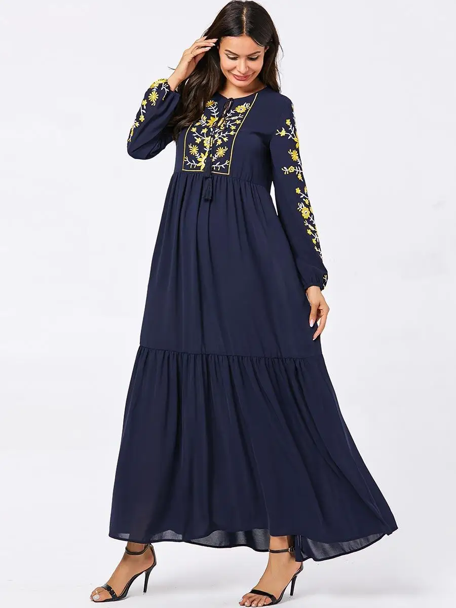 

Women Muslim Long Sleeve Ethnic Embroidery Maxi Dress Islamic Vintage Prayer Kaftan Ladies Robe Turkey Gown New Dubai
