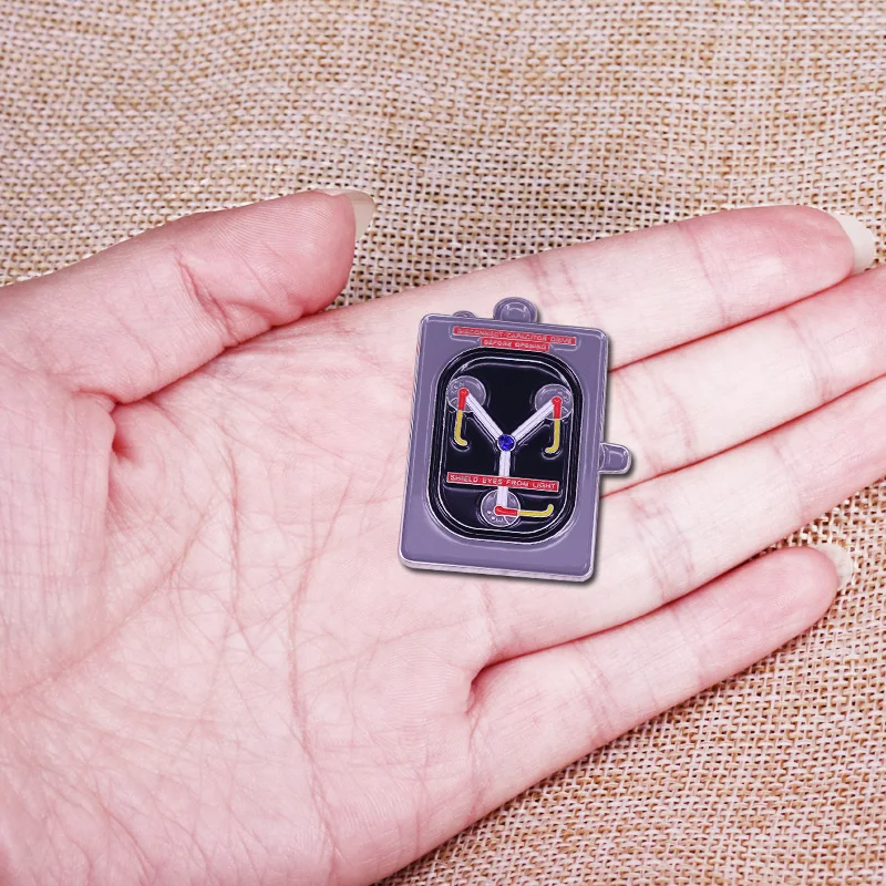 This Flux Capacitor Pin will lead you to jump back into the 80's with this tribute future!Isn't cool | Украшения и