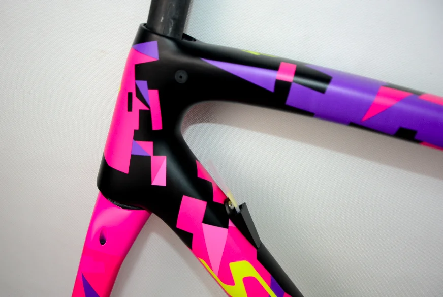 

2019 Top sale White logo Black UD Matte SL6 carbon road frames with 44-49-52-54-56-58cm for your selection free shippin