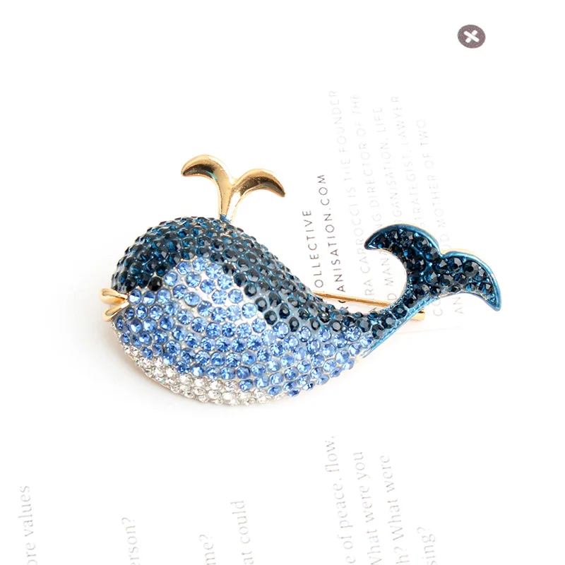 

Pomlee Blue Rhinestone Whale Brooch Animal Fish Pin Gold New Design Jewelry Winter Coat Accessories Good Gift